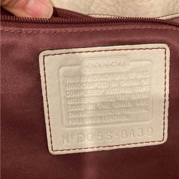 Coach Chelsea Pebbled Leather Turn Lock Shoulder Hobo Bag Cream - Picture 2 of 12